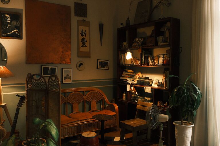 Tips for Creating a Cozy and Inviting Home Environment